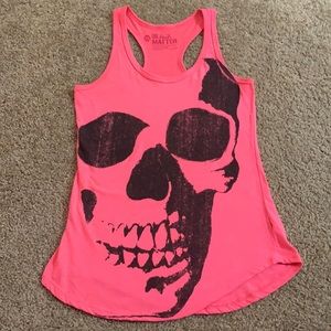 Hot pink skull tank size XS